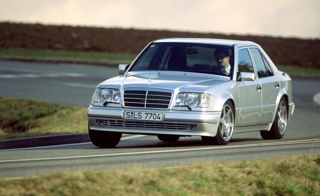 Mercedes-Benz E500