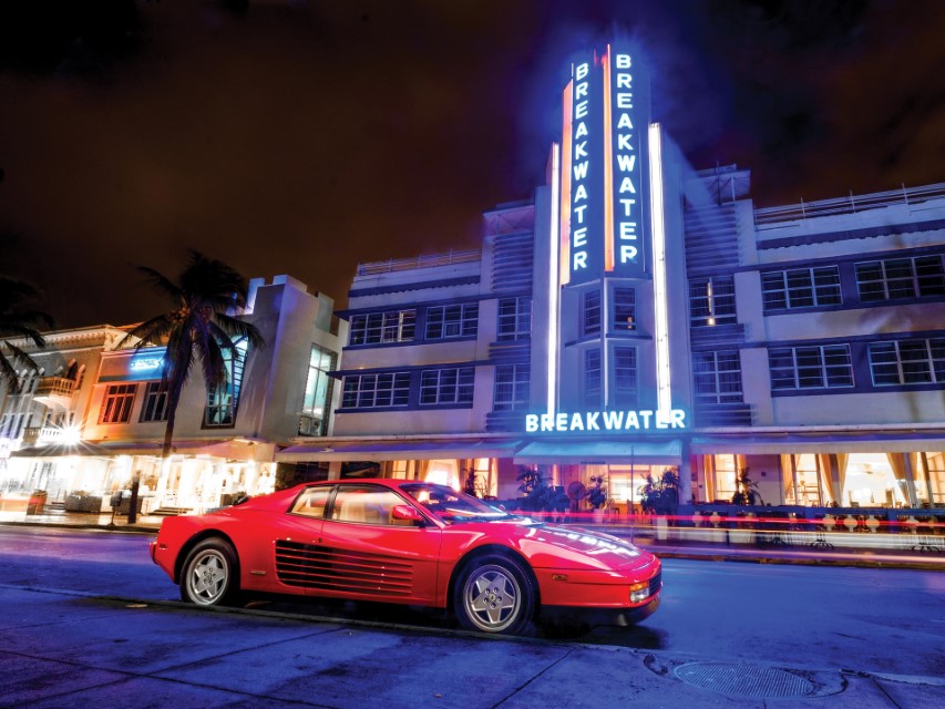 Ferrari Testarossa Miami Vica Breakwater Neon