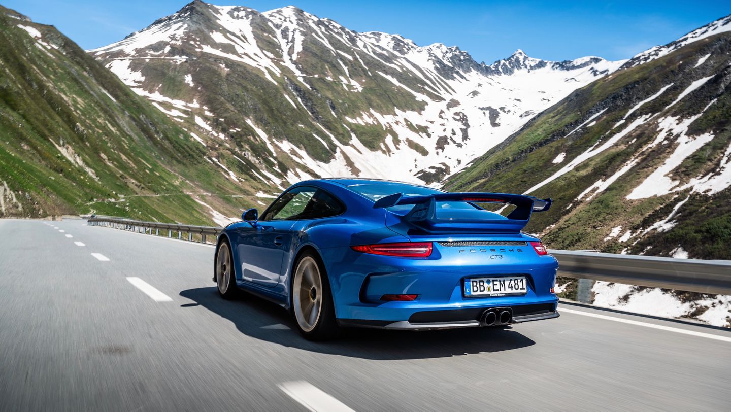 Porsche 911 GT3 and GT3 RS (991) 4.0-Liter Flat-Six