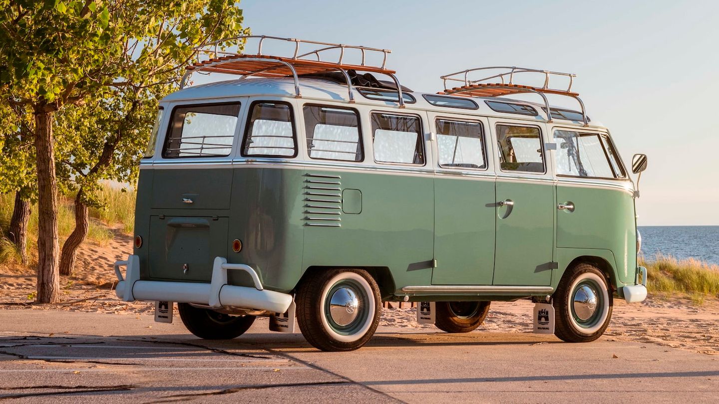 1959 VOLKSWAGEN 23-WINDOW BUS