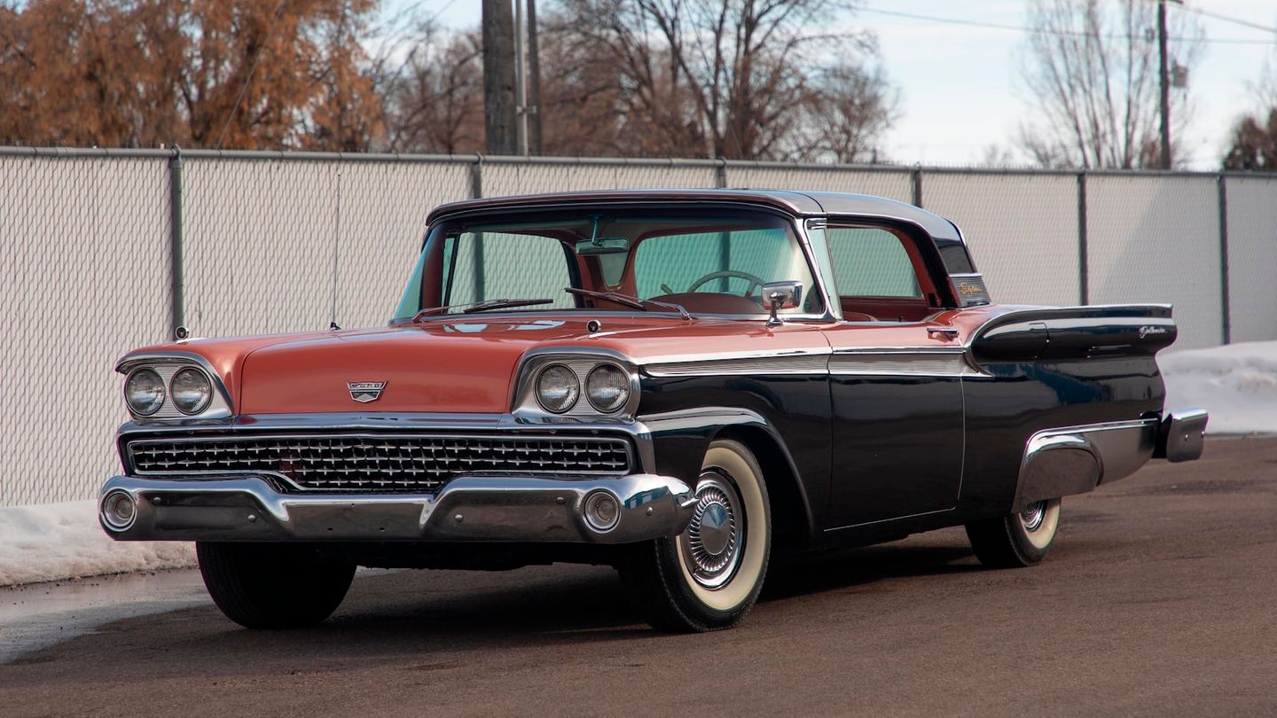 1959 Ford Fairlane 500 Skyliner