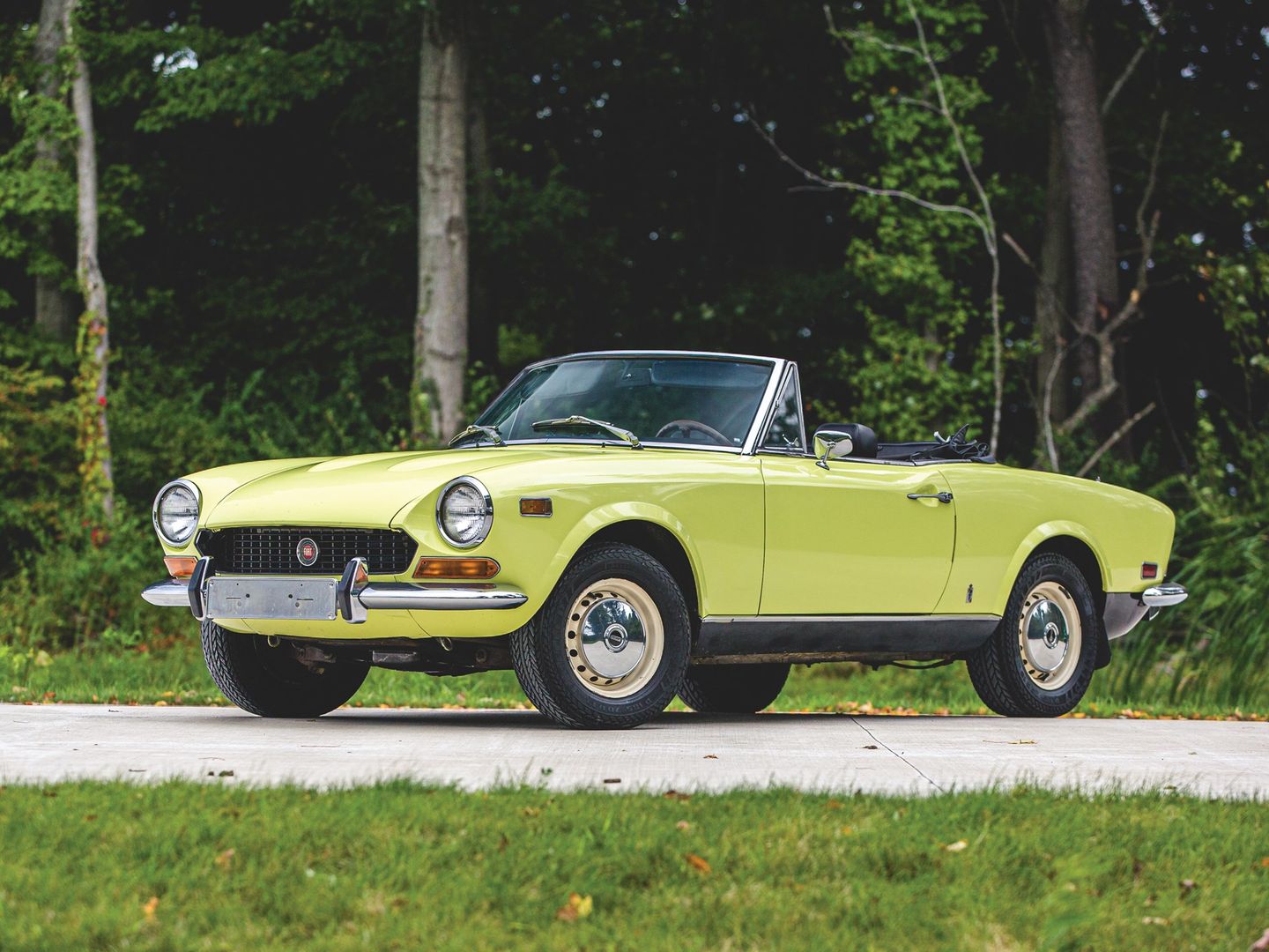 Fiat 124 Spider