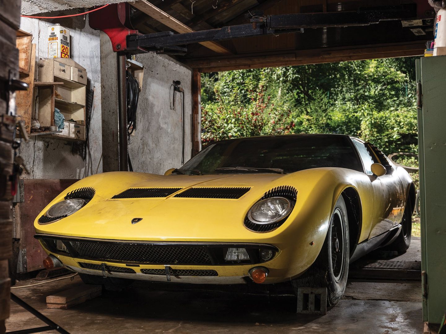 1969 Lamborghini Miura P400 S Barn Find