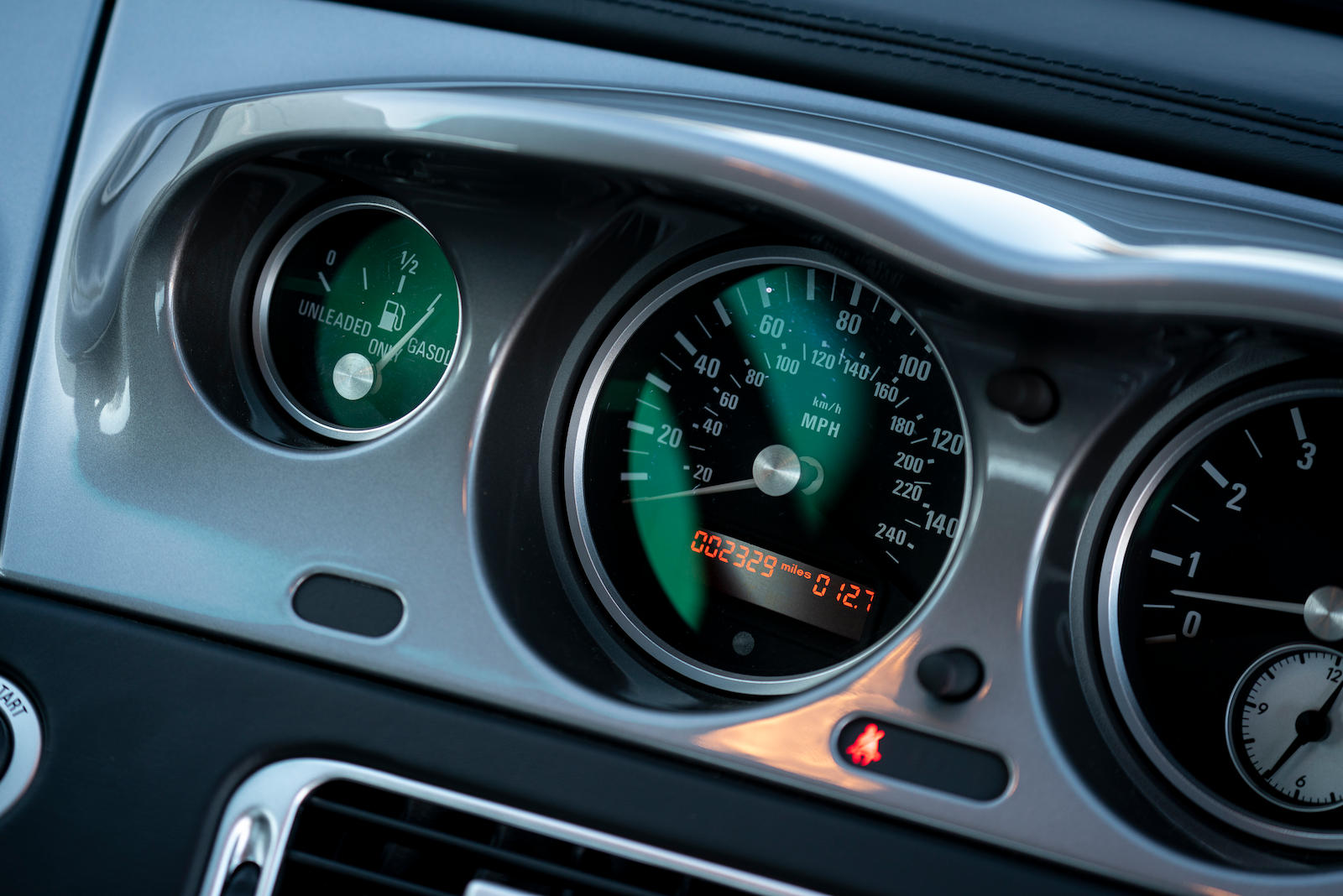 BMW Z8 digital odometer