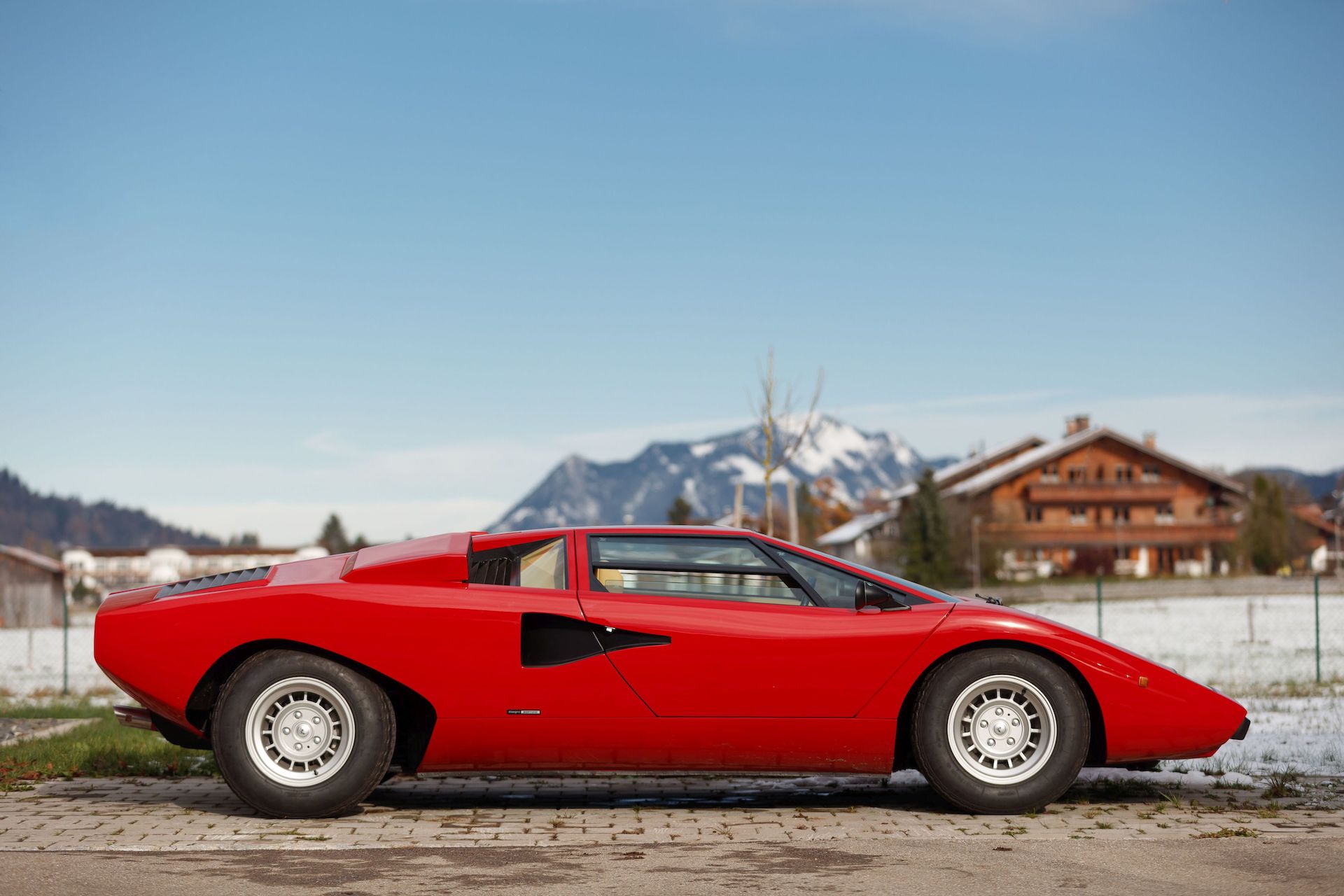 Lamborghini Countach 2020