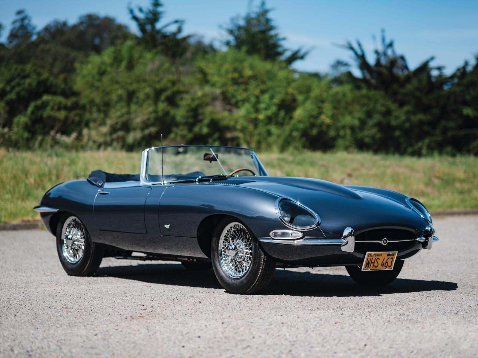 Jaguar E-Type Series I roadster