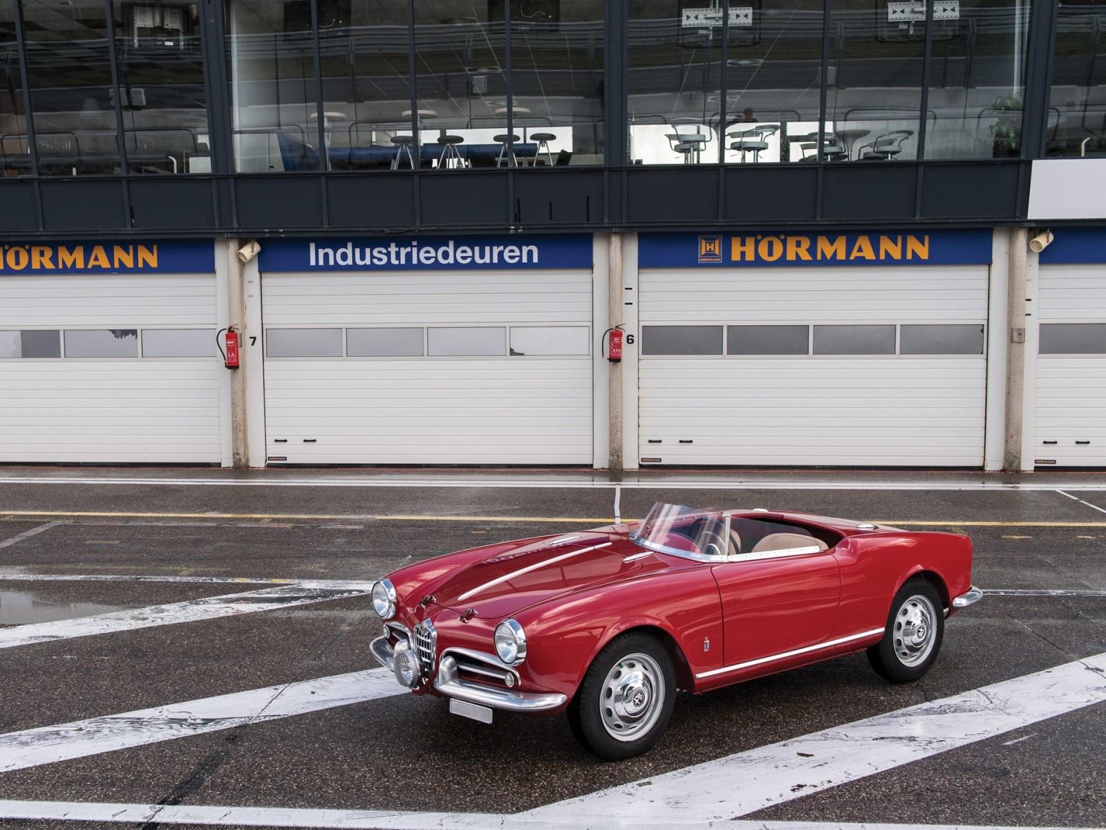 1957 Alfa Romeo Giulietta 750G Spider Competizione 