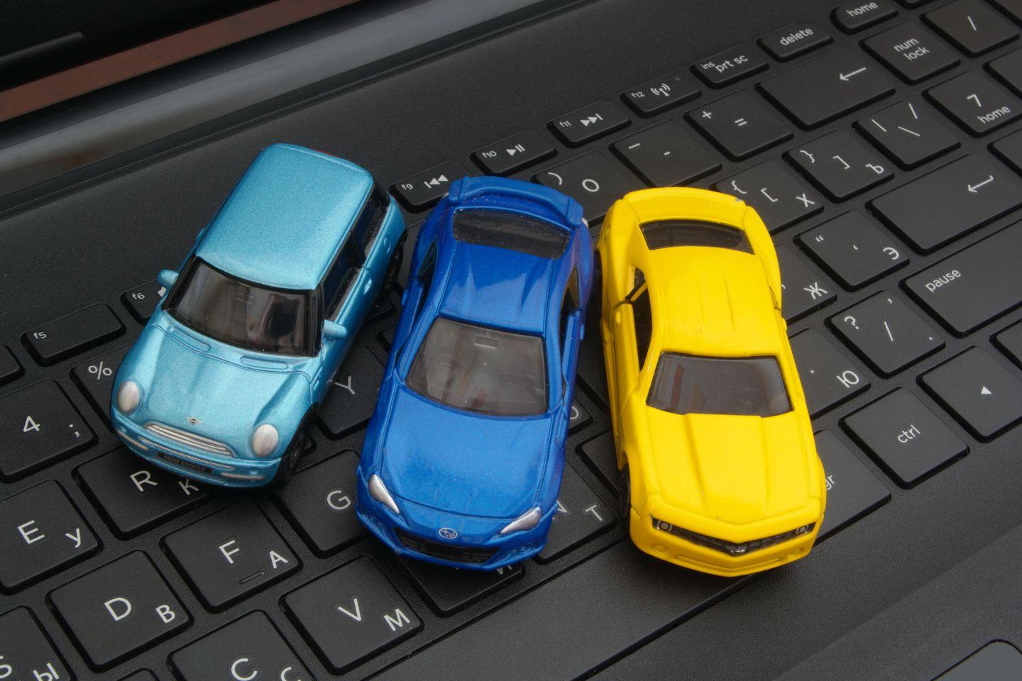 Cars on Keyboard